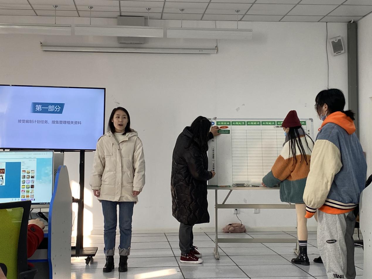 说明: AFE86BE01E4ADAFAA544D52FE43AF13D